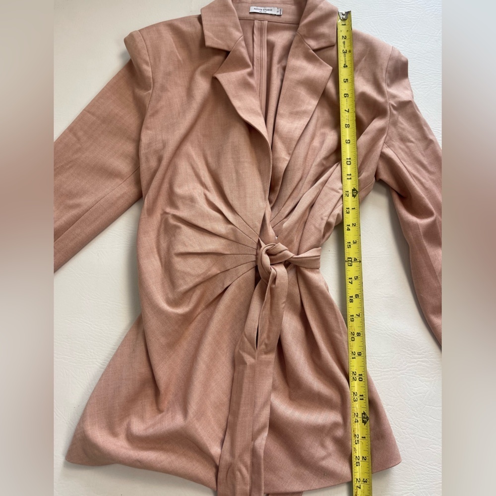 Petite Studio Tailored Dusty Rose Blazer Size Small – Classic Minimalist Style - Picture 5 of 9